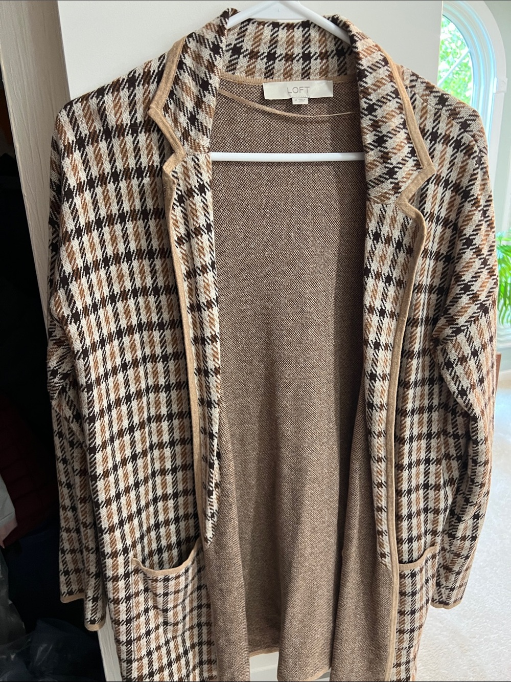 LOFT Tan and Brown Plaid Open-Front Blazer Cardigan